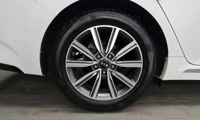 Kia K5 2019, 126004 км, за 12000000 KRW - фото 5