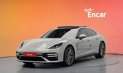 Porsche Panamera · 2023 год