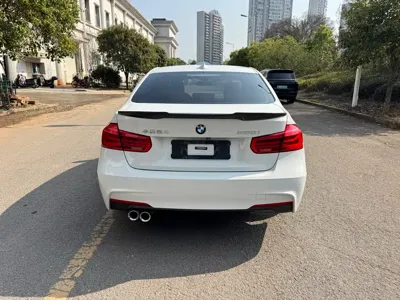 BMW 3 Series 2019, 89000 км, за 96800 CNY - фото 8