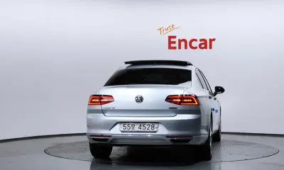 Volkswagen Passat 2018, 116086 км, за 18500000 KRW
