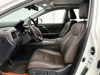 Lexus RX 2021, 90000 км, за 228000 CNY