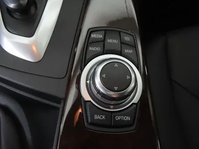 BMW 3-Series 2013, 153505 км, за 5500000 KRW - фото 14