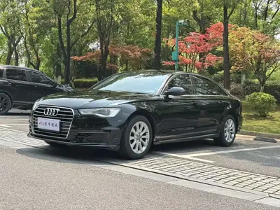 Audi A6L 2017, 120000 км, за 84900 CNY - фото 1