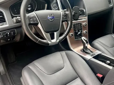 Volvo XC60 2017, 120000 км, за 53800 CNY - фото 7