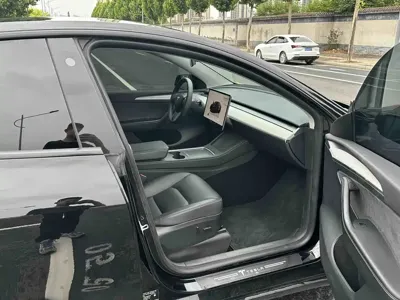 Tesla Model Y 2024, 30000 км, за 135000 CNY - фото 6