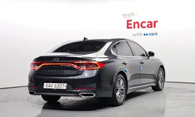 Hyundai Grandeur 2018, 54855 км, за 16300000 KRW