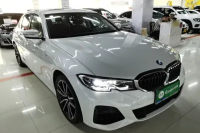 BMW 3 Series 2021, 30600 км, за 167180.63 CNY - фото 3
