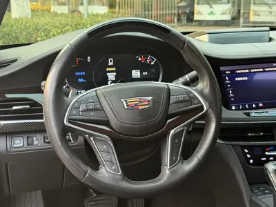 Cadillac CT6 2019, 70000 км, за 339799 CNY - фото 10