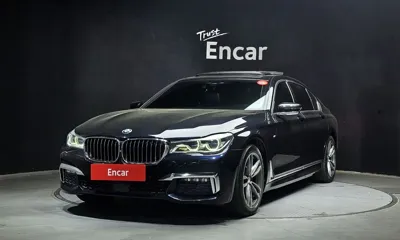 BMW 7-Series · 2017 год