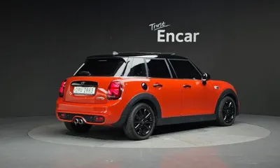 MINI Cooper 2019, 65137 км, за 18900000 KRW - фото 2