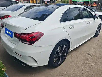 Mercedes-Benz A-Class 2023, 41700 км, за 107000 CNY - фото 3