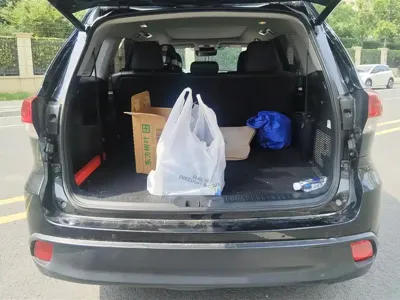Toyota Highlander 2019, 83500 км, за 115399 CNY