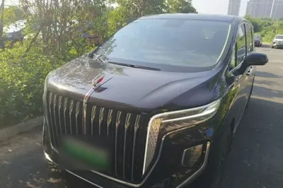 Hongqi HQ9 PHEV · 2024 год