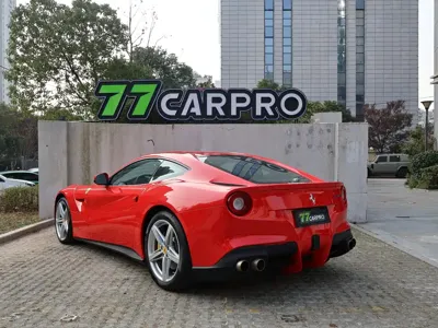 Ferrari F12berlinetta 2015, 13000 км, за 2330000 CNY - фото 11