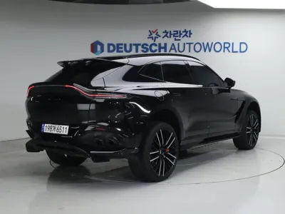 Astonmartin DBX 2023, 13783 км, за 235000000 KRW