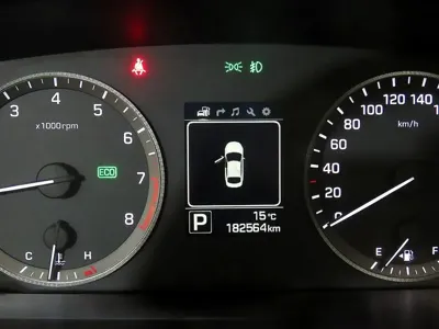 Hyundai Sonata 2015, 182548 км, за 9500000 KRW - фото 9