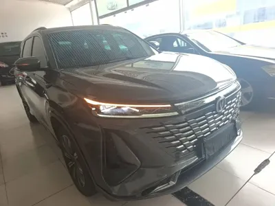 Changan 长安CS75PLUS 2024, 16100 км, за 72700 CNY