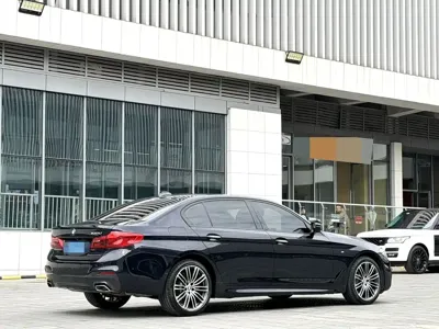 BMW 5 Series 2018, 64000 км, за 122000 CNY - фото 9