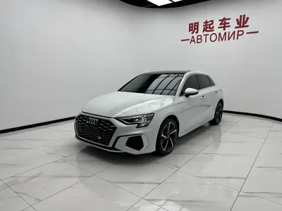 Audi A3 2023, 9000 км, за 152800 CNY