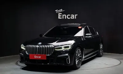 BMW 7-Series · 2022 год