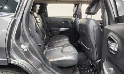 Jeep Cherokee 2018, 69568 км, за 12500000 KRW - фото 11