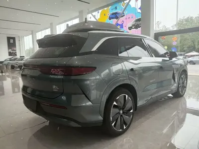 BYD 唐L 2025, 10200 км, за 184800 CNY - фото 5