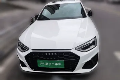 Audi A4L 2023, 16400 км, за 178861.37 CNY