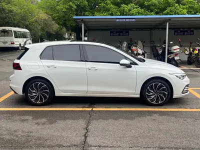 Volkswagen Golf 2023, 36000 км, за 99800 CNY - фото 7