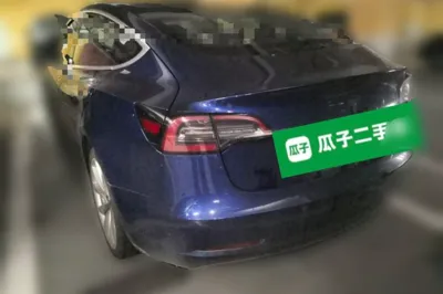 Tesla Model 3 2019, 105100 км, за 104830.47 CNY - фото 4