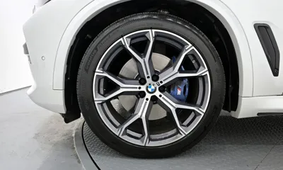 BMW X5 2022, 55616 км, за 73800000 KRW - фото 5