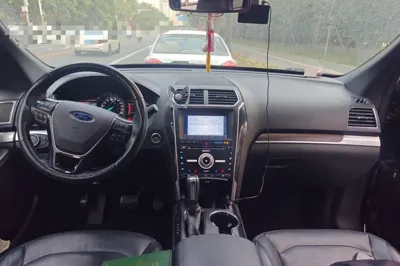 Ford Explorer 2017, 101000 км, за 90635.34 CNY - фото 9