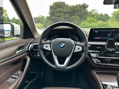 BMW 5 Series 2020, 76000 км, за 172500 CNY - фото 21