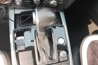 Audi A6L 2014, 121100 км, за 81332.82 CNY - фото 2