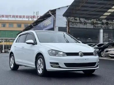 Volkswagen Golf · 2016 год