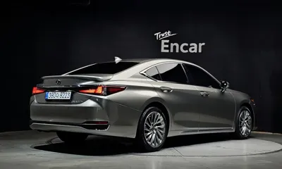 Lexus ES 2026, 7877 км, за 61000000 KRW
