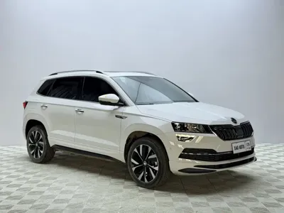 Skoda Karoq 2023, 25400 км, за 148800 CNY
