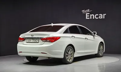Hyundai Sonata 2014, 180839 км, за 4900000 KRW