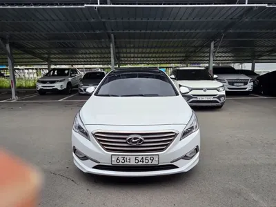 Hyundai Sonata · 2015 год