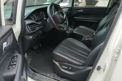GAC Trumpchi M6 2021, 60300 км, за 74267.81 CNY - фото 17