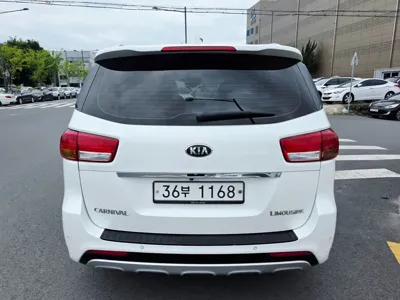 Kia Canival 2017, 165885 км, за 9700000 KRW - фото 4