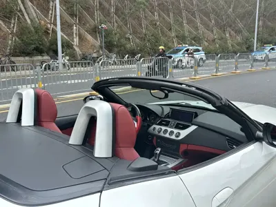 BMW Z4 2016, 80000 км, за 108800 CNY - фото 15