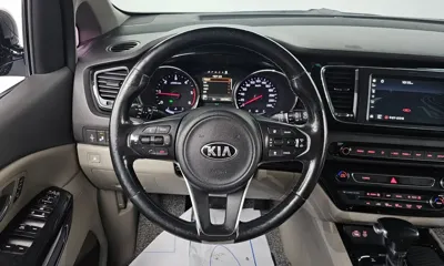 Kia Canival 2018, 155754 км, за 12900000 KRW - фото 14
