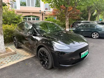 Tesla Model Y 2022, 30000 км, за 158000 CNY
