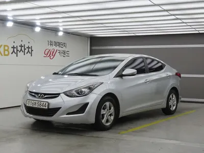 Hyundai Avante · 2014 год