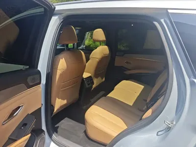 BYD L DM-i 2025, 19000 км, за 89800 CNY - фото 8
