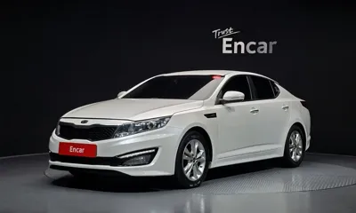 Kia K5 · 2011 год