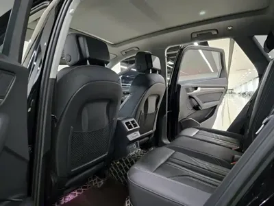 Audi Q5L 2022, 50000 км, за 176000 CNY - фото 6