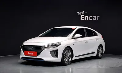 Hyundai Ioniq · 2016 год