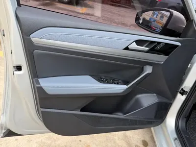 Volkswagen Lavida 2022, 18000 км, за 82000 CNY - фото 16