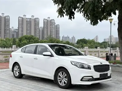 Kia K4 2015, 170000 км, за 23800 CNY